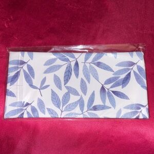 Blue Leaf Pattern glasses case